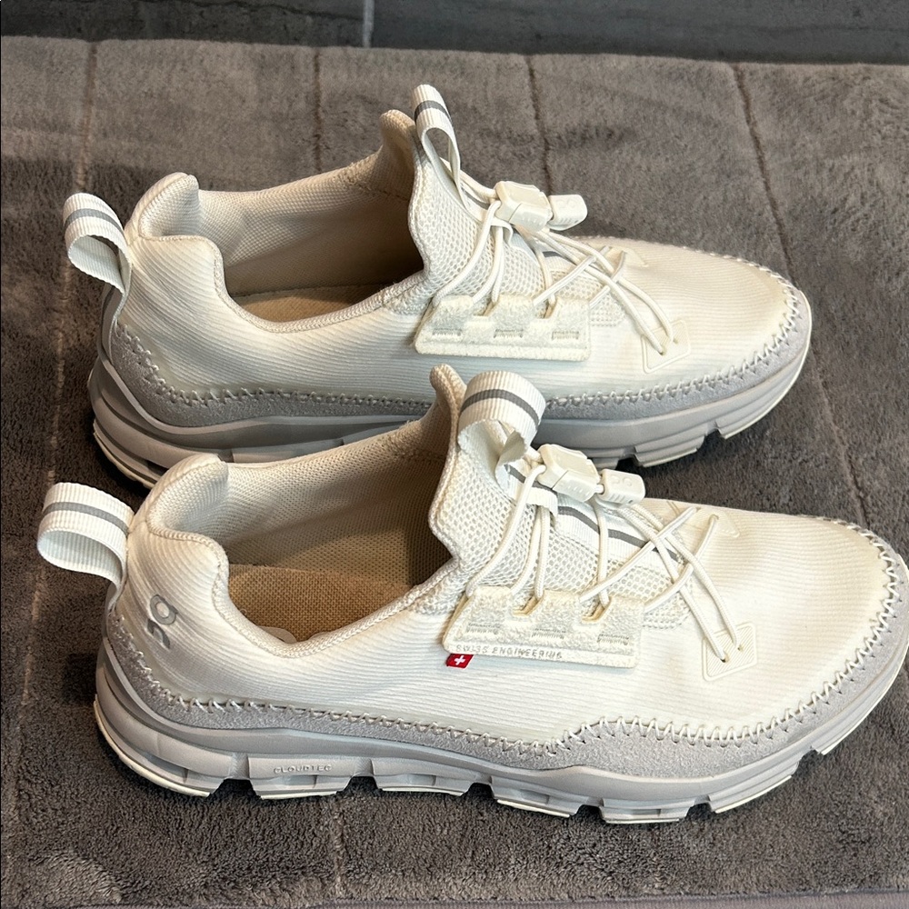 OC Cloudtec size 7 women's